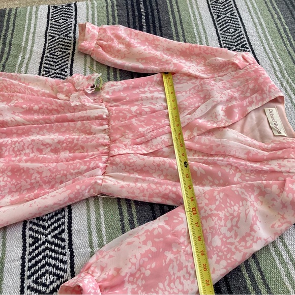 Vintage 80s pastel pink Barbiecore ruffly puff sleeve midi dress - Picture 6 of 12